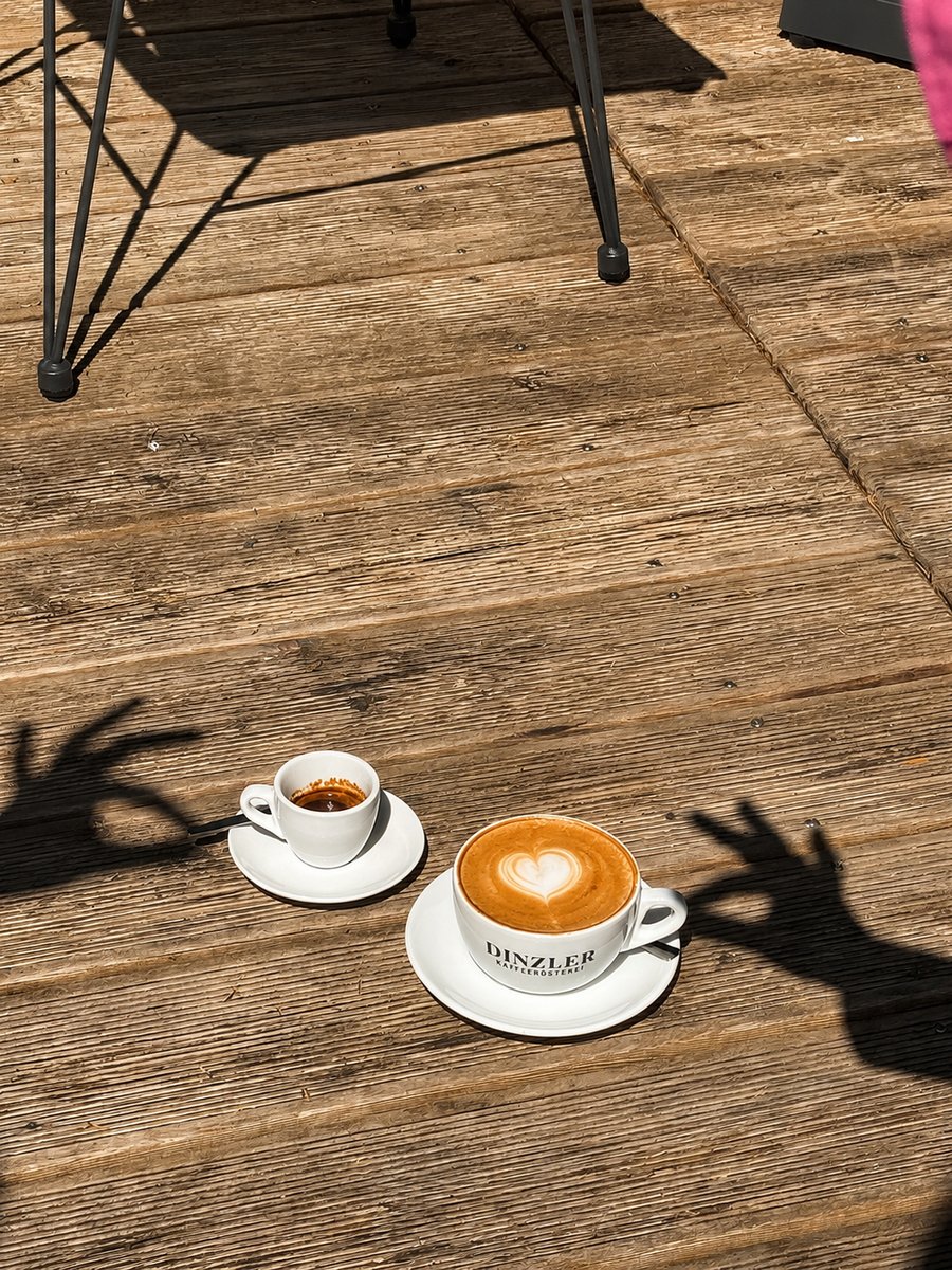 Café Flor coffee on terrace